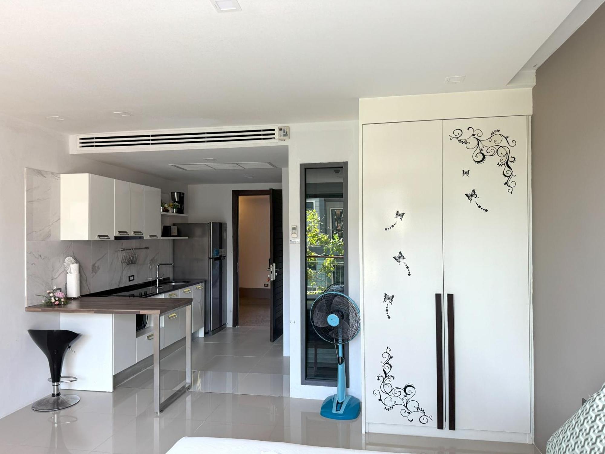 Private Apartment At Emerald Terrace パトン エクステリア 写真