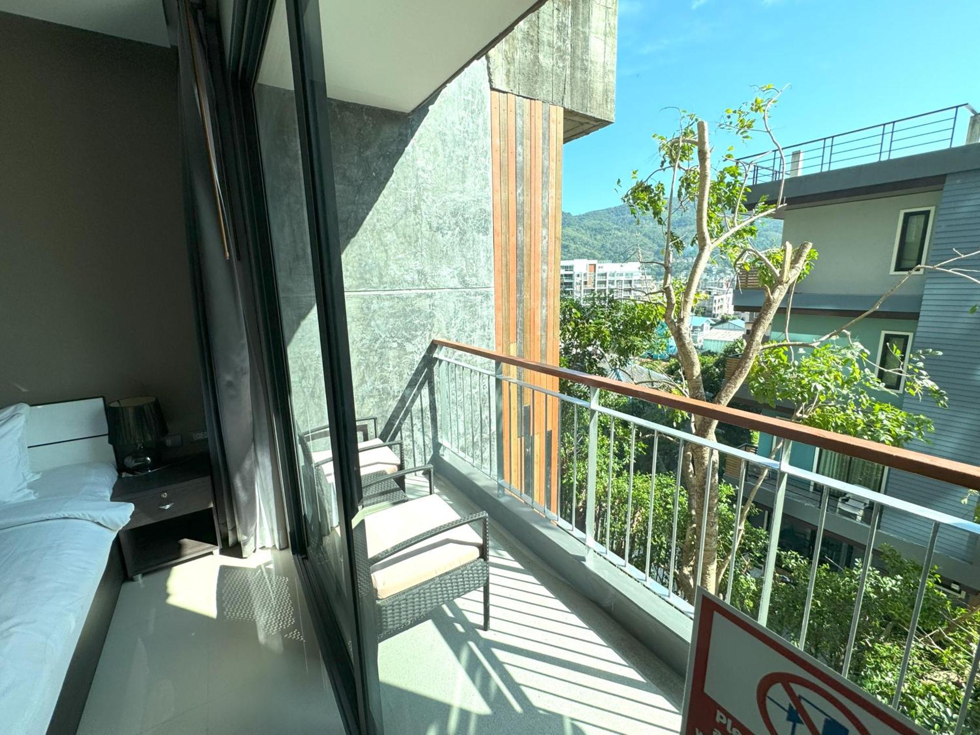 Private Apartment At Emerald Terrace パトン エクステリア 写真