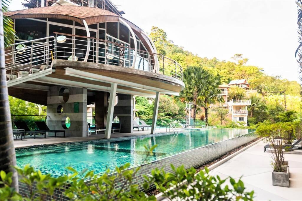 Private Apartment At Emerald Terrace パトン エクステリア 写真