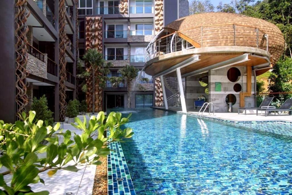 Private Apartment At Emerald Terrace パトン エクステリア 写真