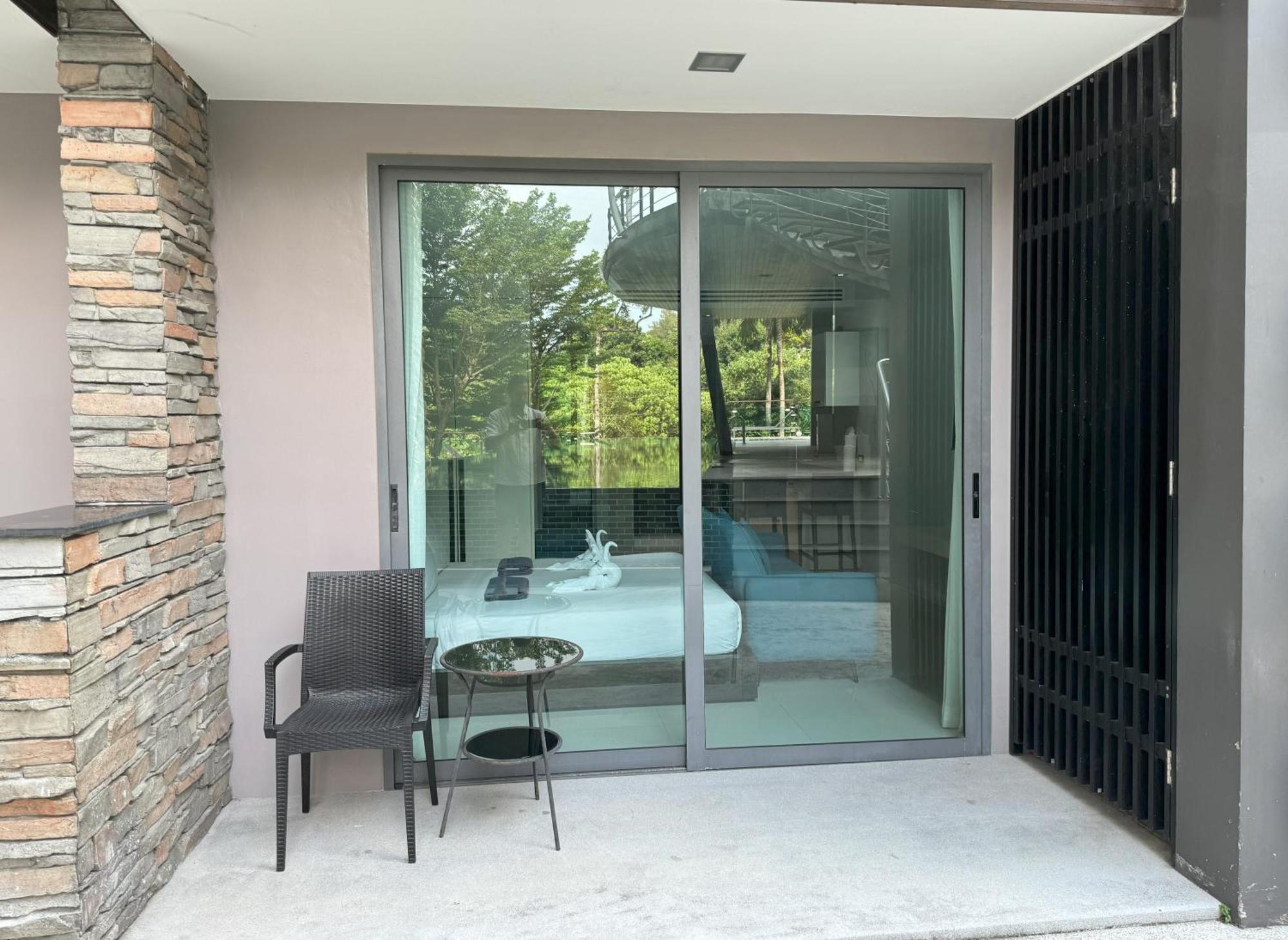 Private Apartment At Emerald Terrace パトン エクステリア 写真