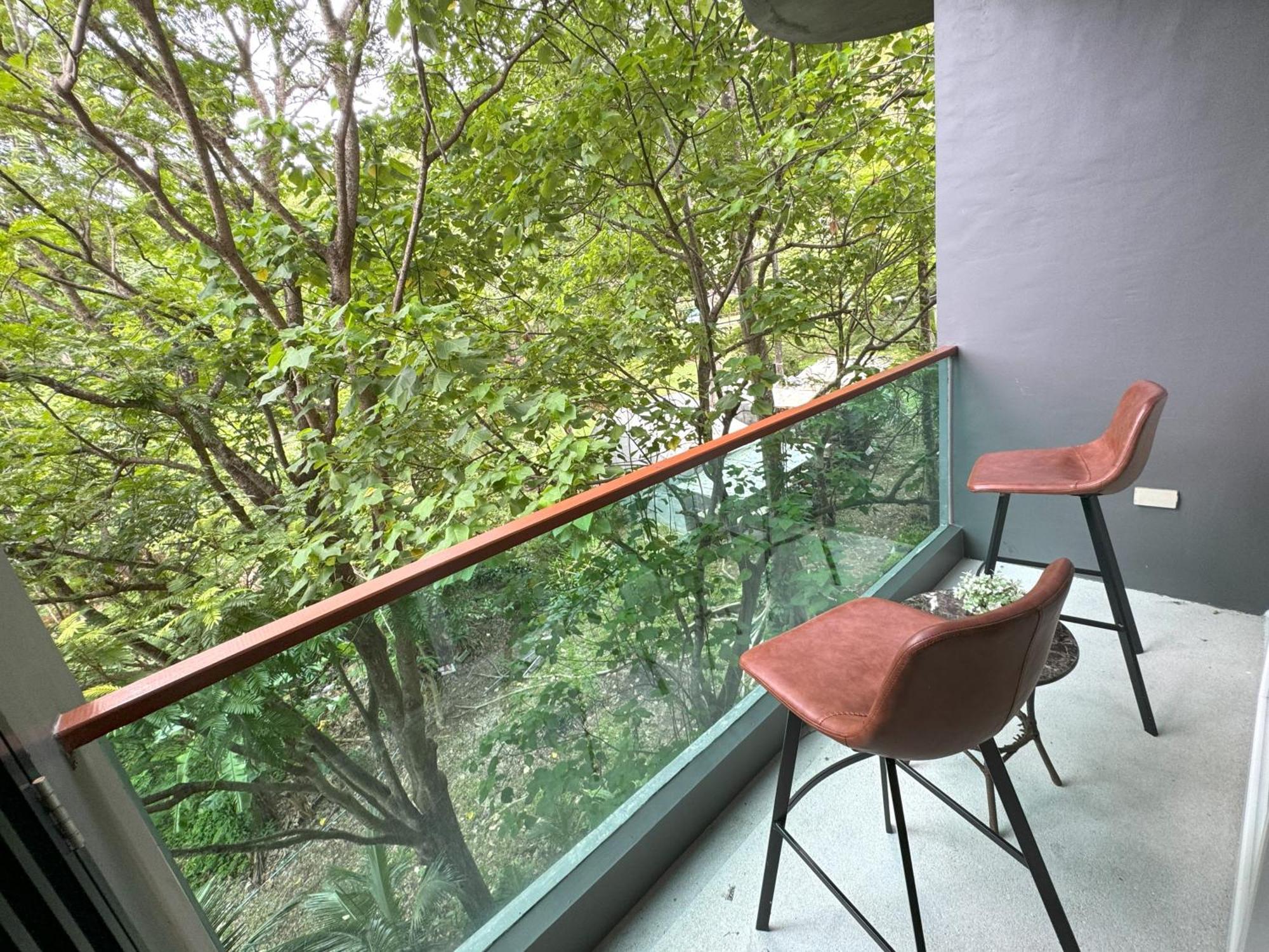 Private Apartment At Emerald Terrace パトン エクステリア 写真
