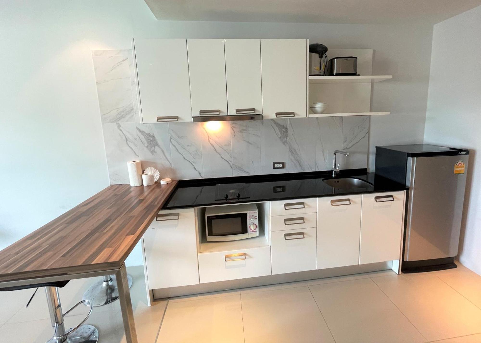 Private Apartment At Emerald Terrace パトン エクステリア 写真