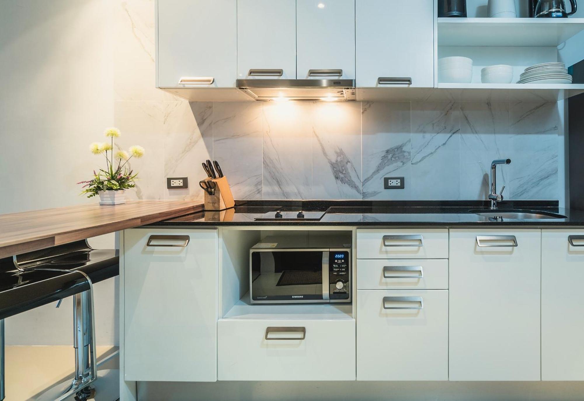Private Apartment At Emerald Terrace パトン エクステリア 写真