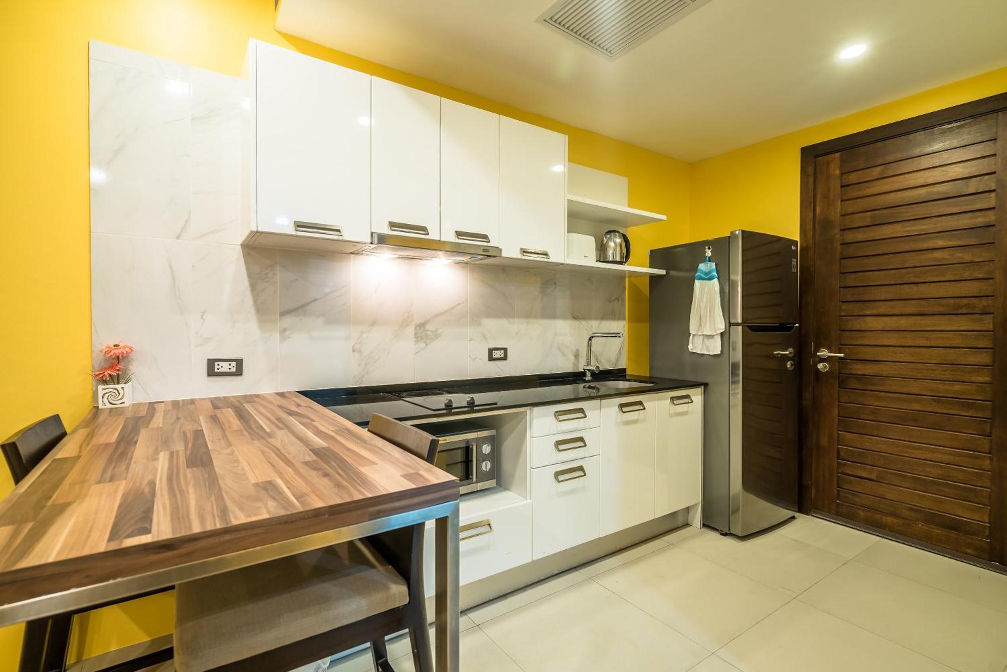 Private Apartment At Emerald Terrace パトン エクステリア 写真