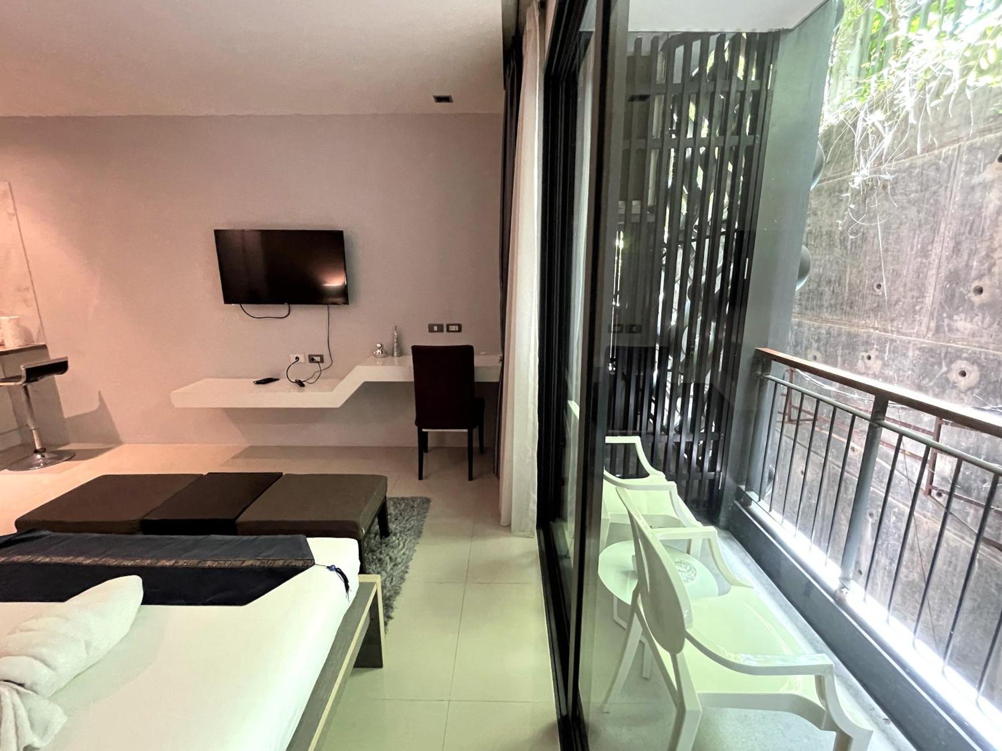 Private Apartment At Emerald Terrace パトン エクステリア 写真